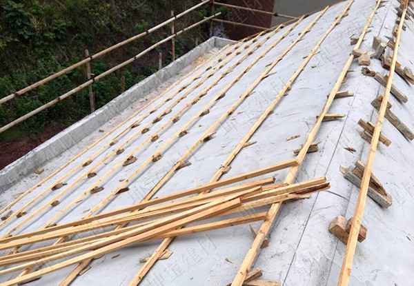 坤宝秸秆瓦质量,屋面瓦改变寻常百姓家
