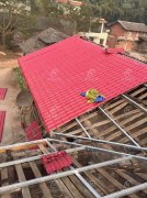 红色树脂瓦效果图-农村新建房屋图片