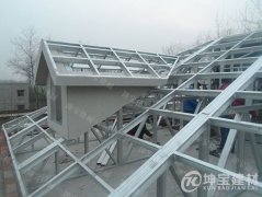 钢结构使用的彩钢瓦一般用什么厚度及型号的？