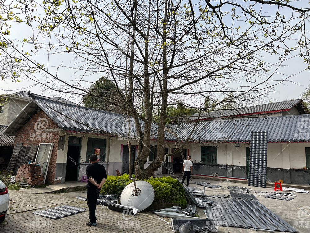 100-200平方房子铺多少合成树脂瓦？总费用多少钱？